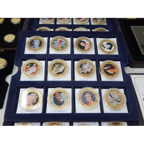 68 - Westminster Mint: The Gold Plated U.S Presidential Dollar Collection of 16 Coins together with The R... 