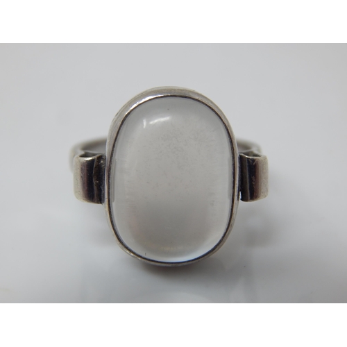 35 - 9ct White Gold Ring Set with a Moonstone 15mm x 10mm: Ring Size O: Gross weight 6.51g