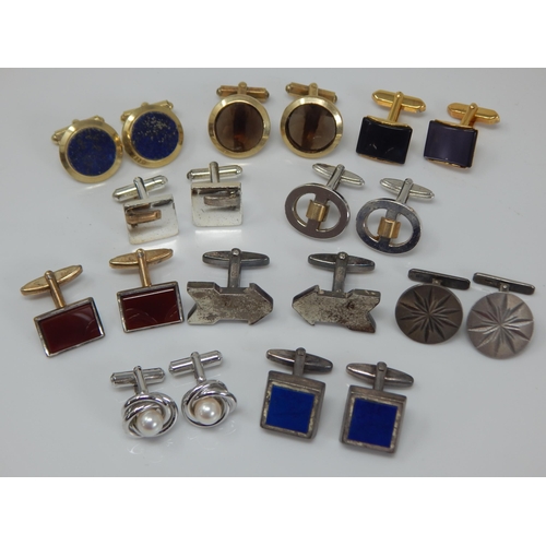 20 - 5x Pairs of Silver Cufflinks together with Further Pairs of Cufflinks including Nina Ricci