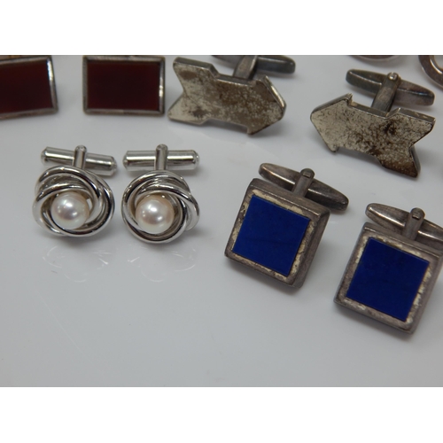 20 - 5x Pairs of Silver Cufflinks together with Further Pairs of Cufflinks including Nina Ricci