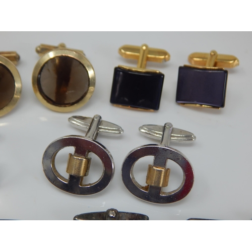 20 - 5x Pairs of Silver Cufflinks together with Further Pairs of Cufflinks including Nina Ricci