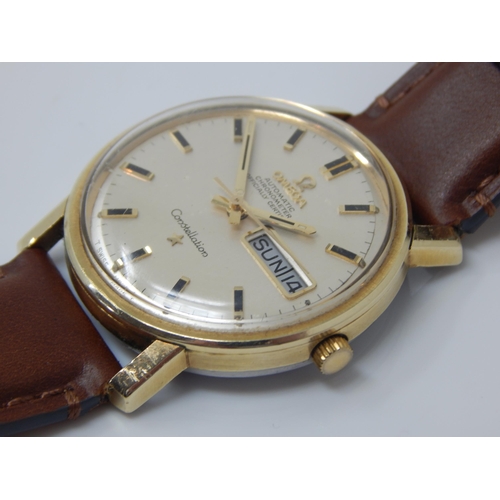 5 - Gentleman's Omega Automatic Chronometer Constellation wristwatch with day/date aperture on brown lea... 