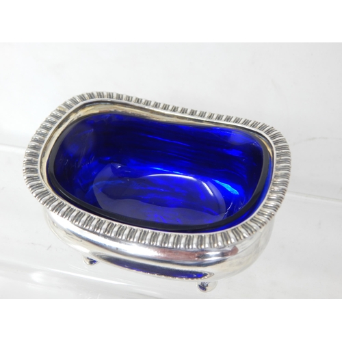 149R - A Good Pair of George III Silver Salts with Gadrooned Rims & Original Cobalt Blue Glass Liners: Hall... 