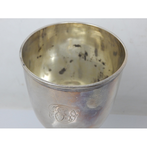 100G - Victorian Silver Goblet Hallmarked London 1861 by Edward Ker Reid: Height 13.5cm: Weight 164g