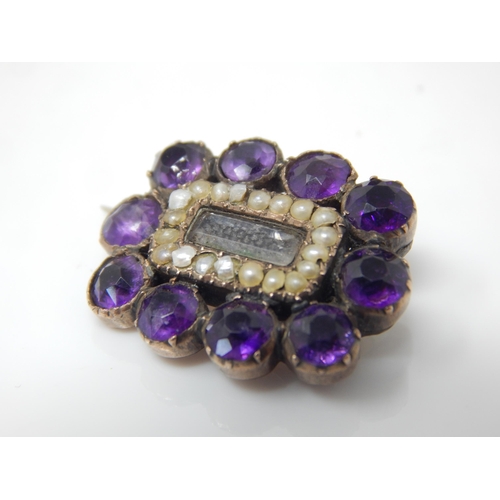 126 - Victorian amethyst and seed pearl unmarked yellow metal mourning brooch - no catch ca 2cm