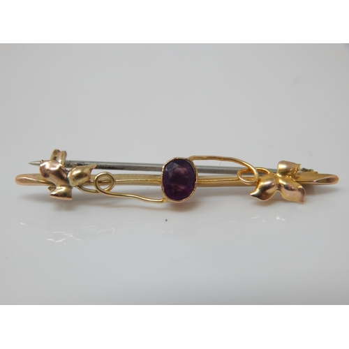 134 - Edwardian floral decorated amethyst 9ct gold bar brooch – Chester 1910 - 1.2g