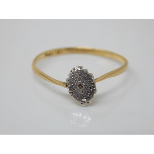 147 - An unusual antique diamond cluster ring on 18ct gold band – 5 small diamonds in platinum setting – S... 