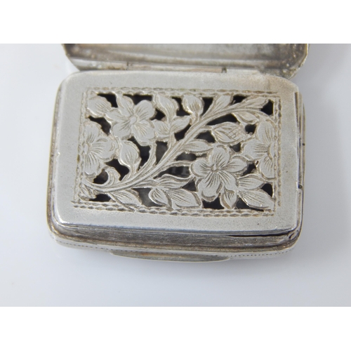 155 - George III silver vinaigrette with unusual cast rose decoration to lid and floral engraved grille – ... 