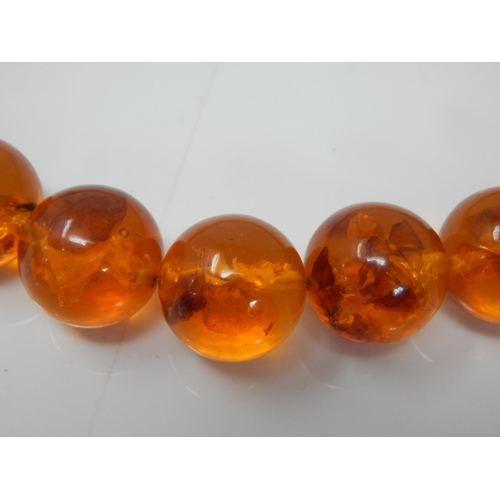 306 - Vintage Amber Necklace with Screw Clasp: Weight 174g