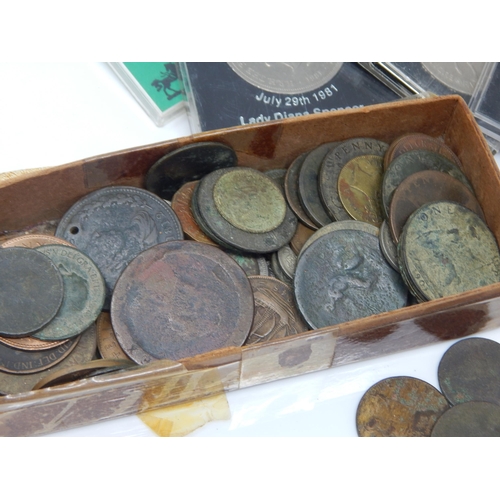 22 - A Quantity of Coins Including an Irish George III Silver 10 Pence Bank Token 1805 , George III Silve... 