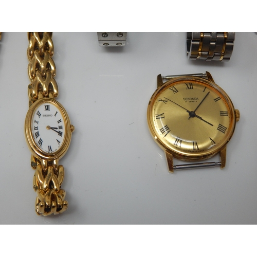 322 - A Quantity of Gentleman's & Ladies Wristwatches.
