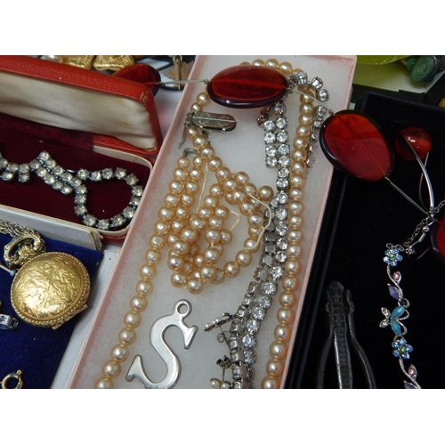 331 - A Large Quantity of Costume Jewellery: Sorting will reward