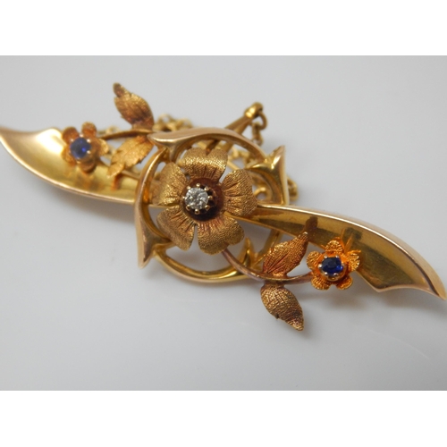 52 - Edwardian 15ct Gold Brooch Set with a Central Diamond & Two Sapphires: Weight 3.57g