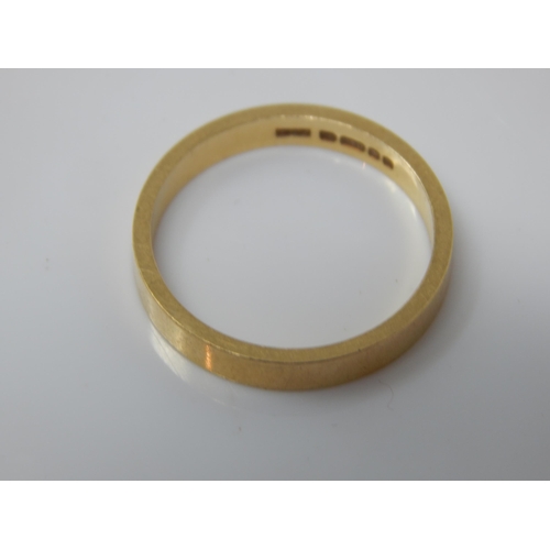 54 - 18ct Gold Wedding Ring: Size L: Weight 2.68g