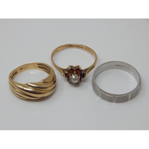 65 - 3 x 9ct Gold Rings: Sizes I/M/N: Weight 6.48g