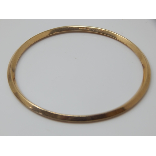 67 - 9ct Solid Gold Bangle: Hallmarked Birmingham 1994: Weight 20.62g