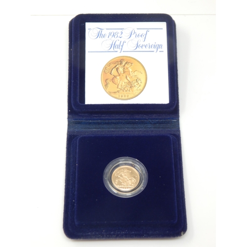 10 - Royal Mint U.K 1982 Gold Proof Half Sovereign in Case of Issue with COA