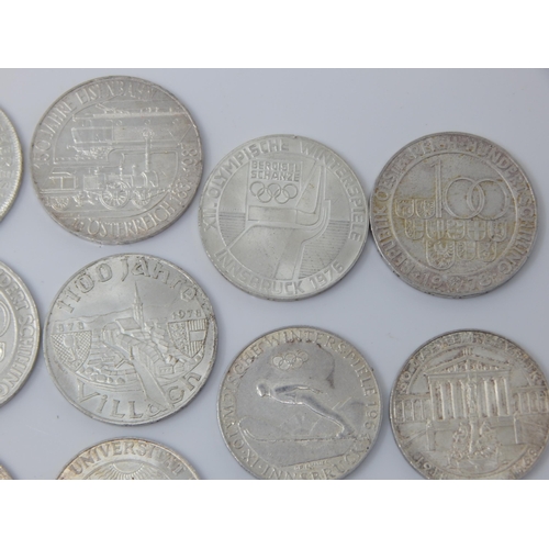 17 - A Collection of Austrian Silver Schillings comprising 2 x 500, 6 x 100, 6 x 50, 7 x 25: VF/EF