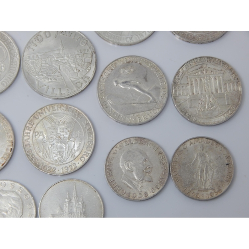 17 - A Collection of Austrian Silver Schillings comprising 2 x 500, 6 x 100, 6 x 50, 7 x 25: VF/EF