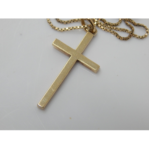 345 - 9ct Gold Cross & Chain: Tangled: Weight 3.69g