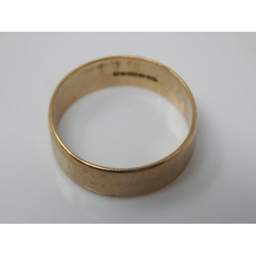 347 - 9ct Gold Wedding Ring: Size U/V: Weight 5.06g