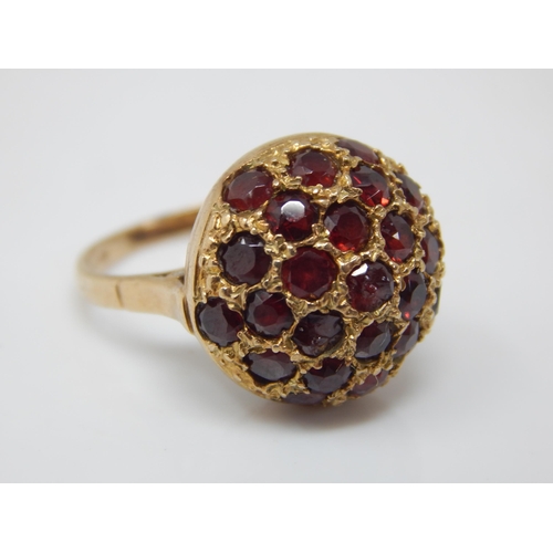 352 - 9ct Gold Garnet Cluster Ring: Size J/K: Gross weight 6.35g