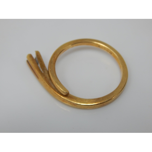 354 - 18ct Gold Scrap Ring: Weight 3.78g