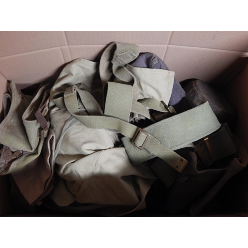 984 - Large quantity of webbing sorting will reward