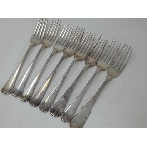 59 - 8 x Georgian Hallmarked Silver Dinner Forks: Various Dates & Makers: Weight 474g