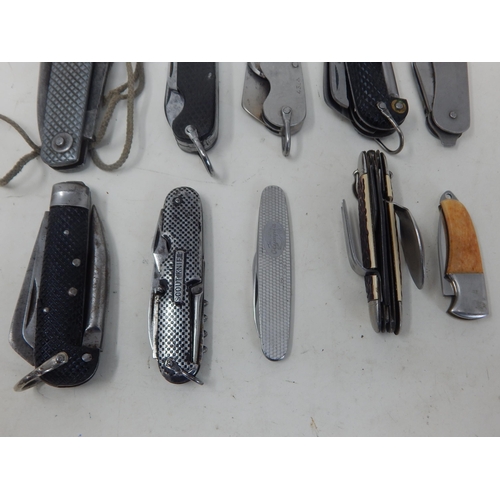 247 - A Quantity of Various Penknives & Utility Knives (10)