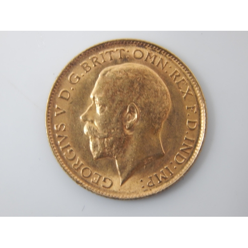 33 - KGV Half Gold Sovereign 1913