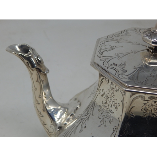 130 - Victorian Silver Teapot Hallmarked London 1845 by Barnard Brothers: Weight 662g