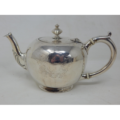 132 - Victorian Silver Saffron Pot Hallmarked London 1852 by John Figg: Weight 234g