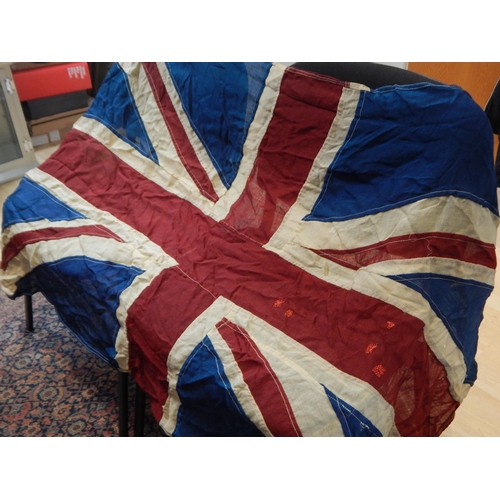 328 - WWII Large Union Jack Flag: Measuring 160cm x 90cm