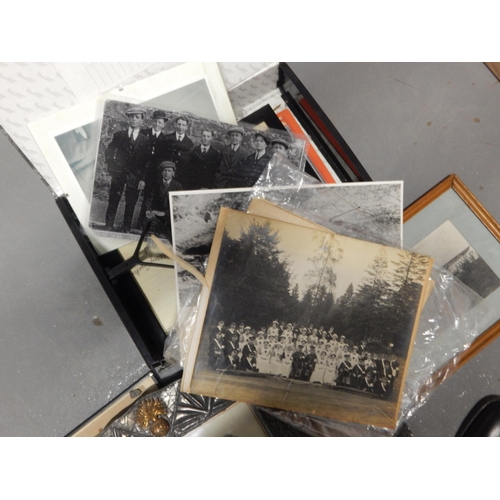 400 - Quantity of Military Pictures & Memorials