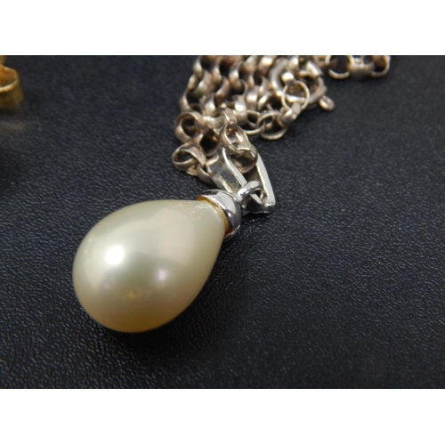 149 - A Pair of 18ct Gold Pearl Earrings in Fitted Case together with a Vintage Pearl Pendant Necklace