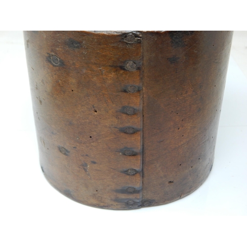 270A - Victorian Wooden Half Gallon Measure with V.R Stamps for 1867. Measures 14cm high x 16cm diameter