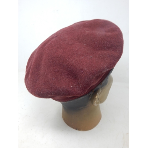 284 - WWII Parachute Regiment Beret marked 