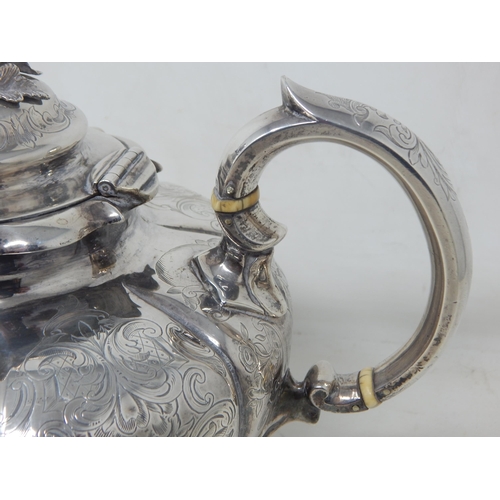 181 - Victorian Silver Melon Teapot: Hallmarked London 1847 by William Hunter: Weight 754g