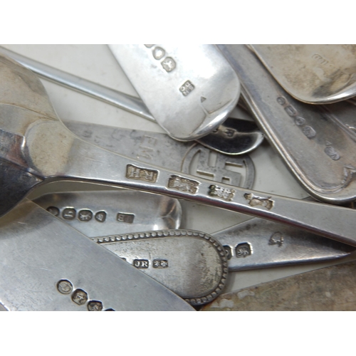 188 - A Quantity of Hallmarked Georgian & Later Silver Flatware: Various Dates & Makers: Weight 820g