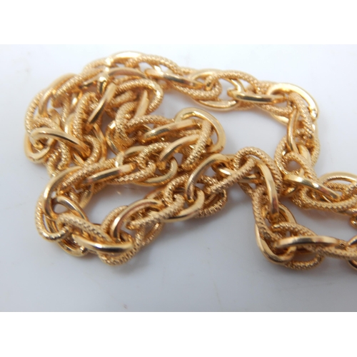 111B - 9ct Gold Bracelet: Length 18cm: Weight 4.53g