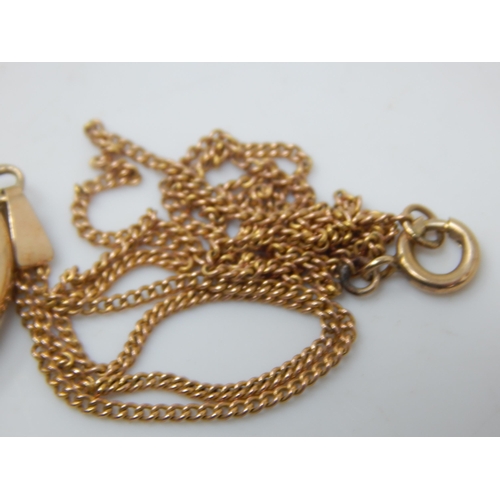 111C - 9ct Gold Pendant Necklace: Length 44cm: Weight 6.24g