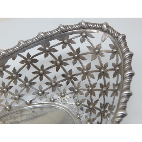 101Y - Silver Basket with Pierced Decoration: Hallmarked Sheffield 1901 by James Dixon & Sons: Measures 22c... 