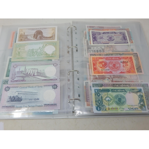 6 - Collection of Banknotes in collectors album