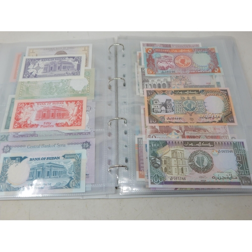 6 - Collection of Banknotes in collectors album