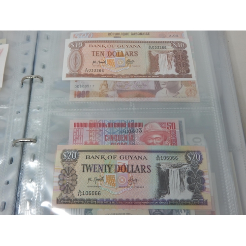 7 - Collection of Banknotes in collectors album