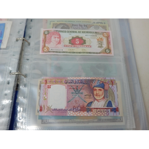 7 - Collection of Banknotes in collectors album