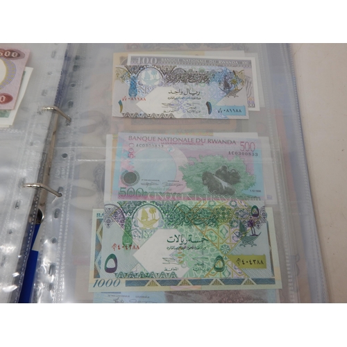 7 - Collection of Banknotes in collectors album