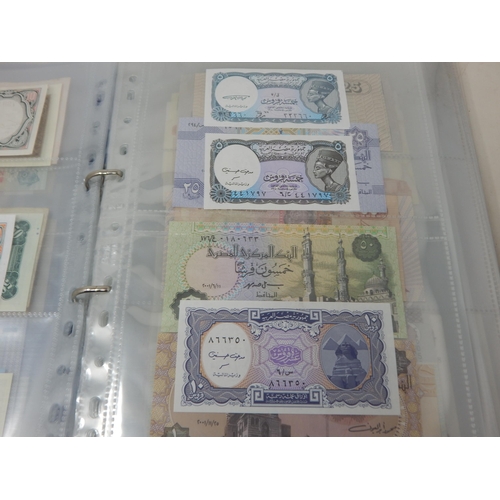 7 - Collection of Banknotes in collectors album