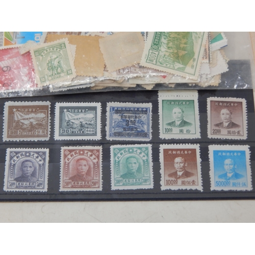 82 - A Collection of Chinese Stamps: Please view images.